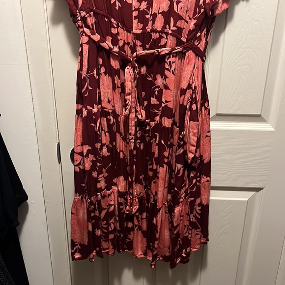 NWOT Draper James ruffle dress - Picture 4 of 4